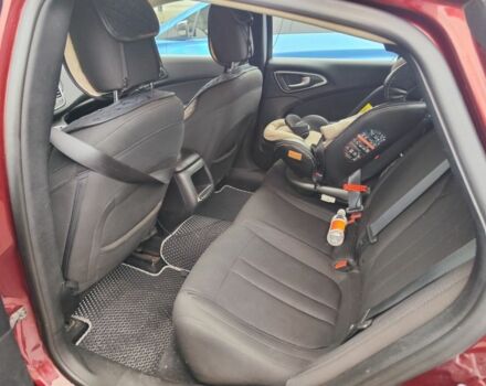 Червоний Крайслер 200, об'ємом двигуна 2.4 л та пробігом 247 тис. км за 10500 $, фото 12 на Automoto.ua