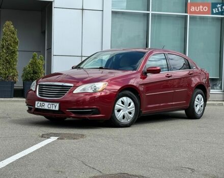 Червоний Крайслер 200, об'ємом двигуна 2.36 л та пробігом 185 тис. км за 5999 $, фото 1 на Automoto.ua