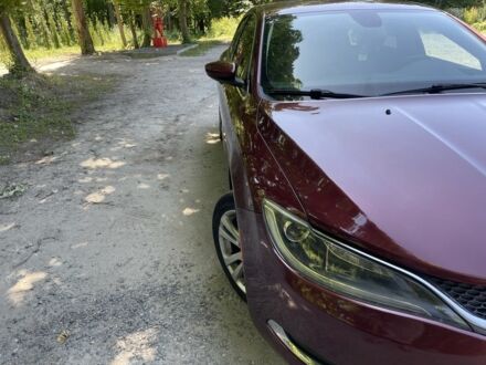 Червоний Крайслер 200, об'ємом двигуна 2.4 л та пробігом 243 тис. км за 8500 $, фото 1 на Automoto.ua