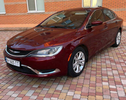 Красный Крайслер 200, объемом двигателя 2.36 л и пробегом 175 тыс. км за 7500 $, фото 1 на Automoto.ua