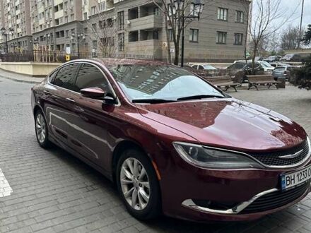 Крайслер 200 2015 в Одессе на Automoto.ua Красный Крайслер 200, объемом двигателя 2.36 л и пробегом 166 тыс. км за 11500 $, фото 1 на Automoto.ua