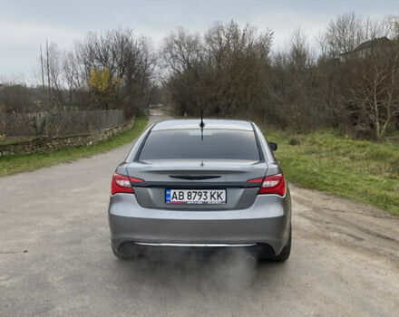 Крайслер 200, объемом двигателя 2.4 л и пробегом 187 тыс. км за 7299 $, фото 8 на Automoto.ua