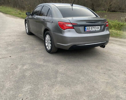 Крайслер 200, объемом двигателя 2.4 л и пробегом 187 тыс. км за 7299 $, фото 10 на Automoto.ua