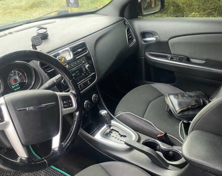 Крайслер 200, объемом двигателя 2.4 л и пробегом 187 тыс. км за 7299 $, фото 12 на Automoto.ua