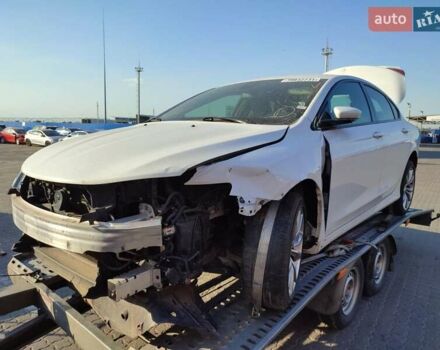 Крайслер 200, объемом двигателя 3.6 л и пробегом 153 тыс. км за 14000 $, фото 12 на Automoto.ua