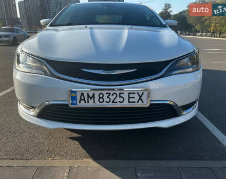 Крайслер 200, объемом двигателя 2.4 л и пробегом 151 тыс. км за 10500 $, фото 3 на Automoto.ua