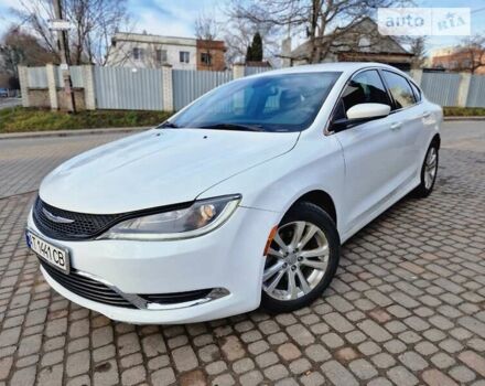 Крайслер 200, объемом двигателя 2.4 л и пробегом 200 тыс. км за 8500 $, фото 1 на Automoto.ua