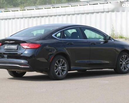 Крайслер 200 2015 в Киеве на Automoto.ua Крайслер 200, объемом двигателя 2.4 л и пробегом 117 тыс. км за 10000 $, фото 4 на Automoto.ua