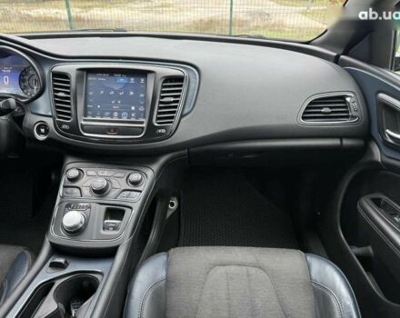 Крайслер 200, об'ємом двигуна 3.6 л та пробігом 204 тис. км за 9900 $, фото 24 на Automoto.ua