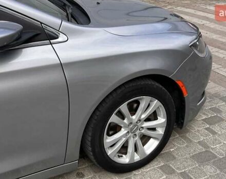 Крайслер 200, объемом двигателя 2.4 л и пробегом 175 тыс. км за 10100 $, фото 39 на Automoto.ua