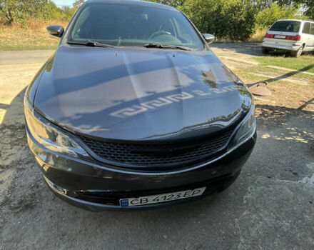 Крайслер 200, объемом двигателя 2.4 л и пробегом 341 тыс. км за 10000 $, фото 12 на Automoto.ua