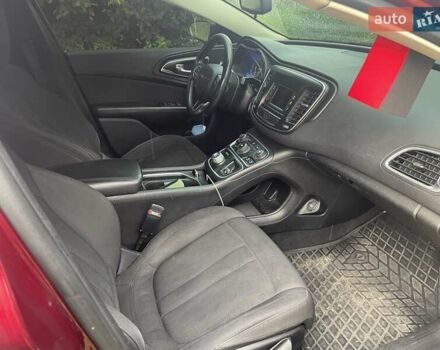 Крайслер 200, объемом двигателя 2.4 л и пробегом 279 тыс. км за 8000 $, фото 7 на Automoto.ua