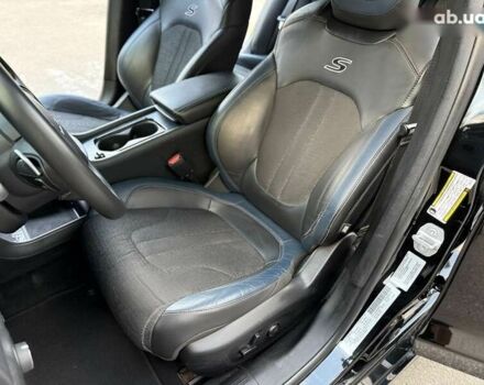 Крайслер 200, об'ємом двигуна 2.4 л та пробігом 157 тис. км за 10999 $, фото 21 на Automoto.ua