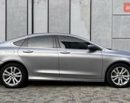 Крайслер 200, объемом двигателя 2.4 л и пробегом 175 тыс. км за 10100 $, фото 45 на Automoto.ua