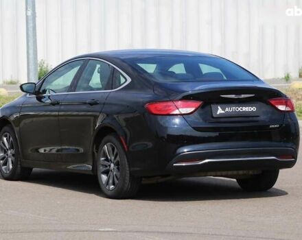 Крайслер 200, объемом двигателя 2.4 л и пробегом 117 тыс. км за 10400 $, фото 6 на Automoto.ua