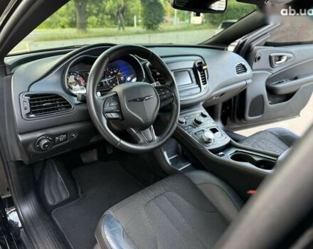Крайслер 200, об'ємом двигуна 2.4 л та пробігом 157 тис. км за 10999 $, фото 26 на Automoto.ua
