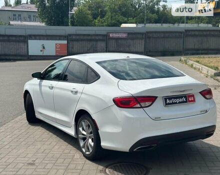 Крайслер 200, об'ємом двигуна 2.4 л та пробігом 145 тис. км за 10590 $, фото 8 на Automoto.ua