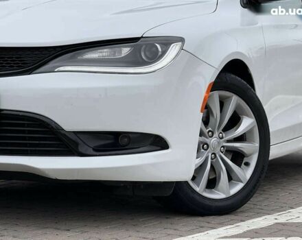 Крайслер 200, об'ємом двигуна 3.6 л та пробігом 204 тис. км за 9900 $, фото 2 на Automoto.ua