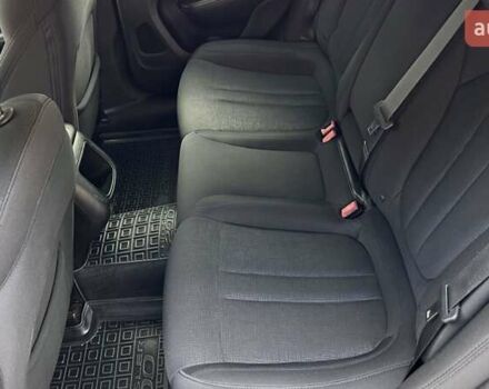 Крайслер 200, объемом двигателя 2.4 л и пробегом 175 тыс. км за 10100 $, фото 3 на Automoto.ua