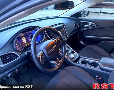 Крайслер 200, объемом двигателя 2.4 л и пробегом 206 тыс. км за 10500 $, фото 2 на Automoto.ua