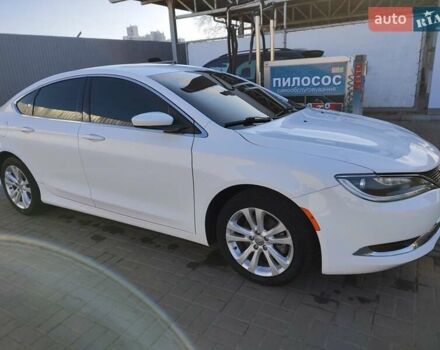 Крайслер 200, объемом двигателя 2.4 л и пробегом 117 тыс. км за 8500 $, фото 16 на Automoto.ua