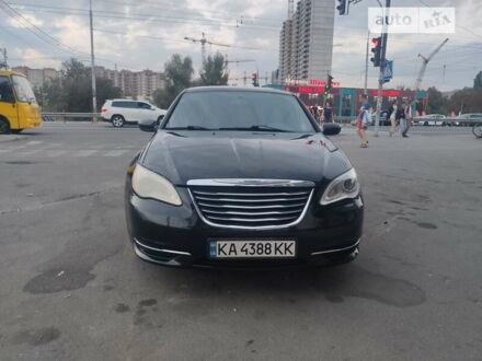 Крайслер 200, об'ємом двигуна 2.36 л та пробігом 140 тис. км за 6500 $, фото 1 на Automoto.ua