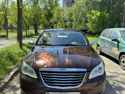 Крайслер 200, объемом двигателя 3.6 л и пробегом 135 тыс. км за 9000 $, фото 1 на Automoto.ua