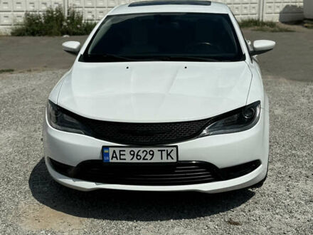 Крайслер 200 2014 в Кривом Роге на Automoto.ua Крайслер 200, объемом двигателя 2.4 л и пробегом 197 тыс. км за 11300 $, фото 1 на Automoto.ua