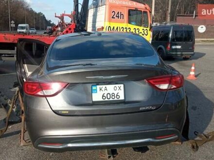 Крайслер 200, объемом двигателя 2.4 л и пробегом 200 тыс. км за 2500 $, фото 1 на Automoto.ua