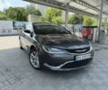 Серый Крайслер 200, объемом двигателя 2.4 л и пробегом 160 тыс. км за 9200 $, фото 1 на Automoto.ua
