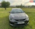 Серый Крайслер 200, объемом двигателя 2.36 л и пробегом 180 тыс. км за 9700 $, фото 1 на Automoto.ua
