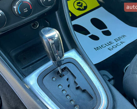 Сірий Крайслер 200, об'ємом двигуна 2.36 л та пробігом 145 тис. км за 6999 $, фото 16 на Automoto.ua