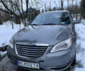 Серый Крайслер 200, объемом двигателя 2.36 л и пробегом 240 тыс. км за 7100 $, фото 1 на Automoto.ua