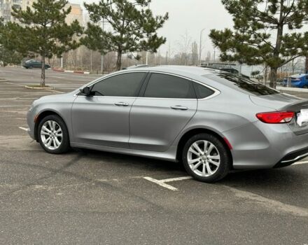 Серый Крайслер 200, объемом двигателя 2.4 л и пробегом 250 тыс. км за 8500 $, фото 7 на Automoto.ua