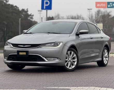 Сірий Крайслер 200, об'ємом двигуна 3.61 л та пробігом 184 тис. км за 12600 $, фото 3 на Automoto.ua