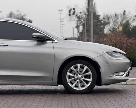 Сірий Крайслер 200, об'ємом двигуна 3.6 л та пробігом 184 тис. км за 12600 $, фото 10 на Automoto.ua