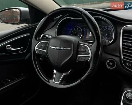 Сірий Крайслер 200, об'ємом двигуна 2.4 л та пробігом 270 тис. км за 6900 $, фото 15 на Automoto.ua