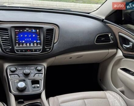 Сірий Крайслер 200, об'ємом двигуна 3.61 л та пробігом 184 тис. км за 12600 $, фото 23 на Automoto.ua