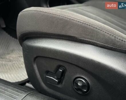 Сірий Крайслер 200, об'ємом двигуна 2.4 л та пробігом 270 тис. км за 6900 $, фото 16 на Automoto.ua