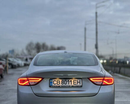 Серый Крайслер 200, объемом двигателя 2.4 л и пробегом 200 тыс. км за 8500 $, фото 3 на Automoto.ua