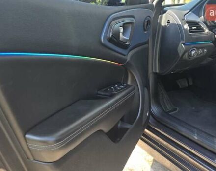 Серый Крайслер 200, объемом двигателя 2.4 л и пробегом 195 тыс. км за 10900 $, фото 14 на Automoto.ua