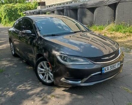 Крайслер 200 2014 в Киеве на Automoto.ua Серый Крайслер 200, объемом двигателя 2.36 л и пробегом 187 тыс. км за 9100 $, фото 7 на Automoto.ua