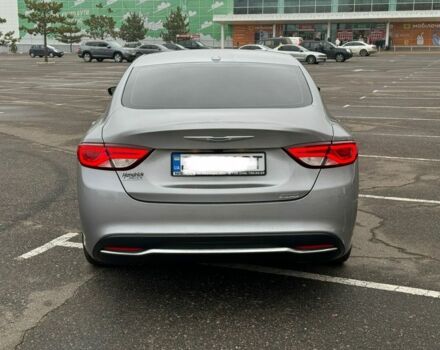 Серый Крайслер 200, объемом двигателя 2.4 л и пробегом 250 тыс. км за 8500 $, фото 10 на Automoto.ua