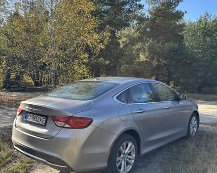 Серый Крайслер 200, объемом двигателя 2.36 л и пробегом 202 тыс. км за 8700 $, фото 7 на Automoto.ua