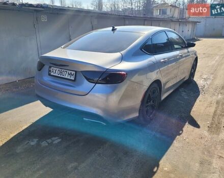 Серый Крайслер 200, объемом двигателя 3.61 л и пробегом 180 тыс. км за 13300 $, фото 2 на Automoto.ua