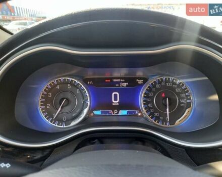 Сірий Крайслер 200, об'ємом двигуна 2.36 л та пробігом 199 тис. км за 8100 $, фото 10 на Automoto.ua