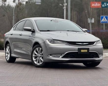 Сірий Крайслер 200, об'ємом двигуна 3.61 л та пробігом 184 тис. км за 12600 $, фото 4 на Automoto.ua