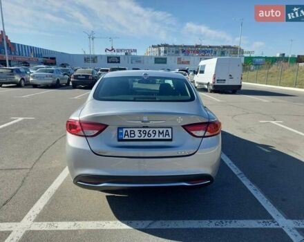 Сірий Крайслер 200, об'ємом двигуна 2.36 л та пробігом 199 тис. км за 8100 $, фото 1 на Automoto.ua