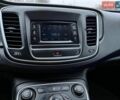 Сірий Крайслер 200, об'ємом двигуна 2.4 л та пробігом 135 тис. км за 9500 $, фото 4 на Automoto.ua