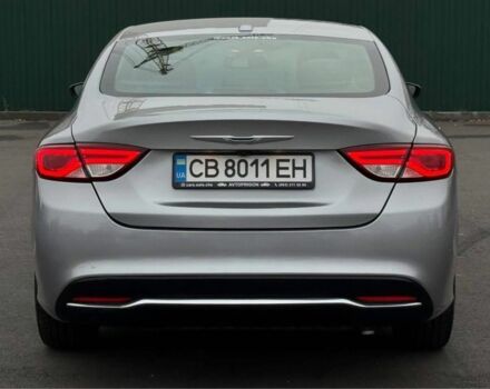 Сірий Крайслер 200, об'ємом двигуна 2.4 л та пробігом 250 тис. км за 6900 $, фото 3 на Automoto.ua